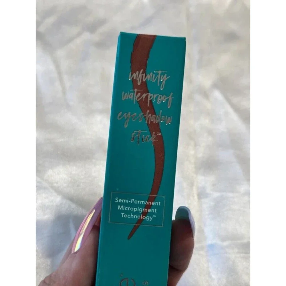 Thrive Infinity Waterproof Eyeshadow Stick - Kaelyn